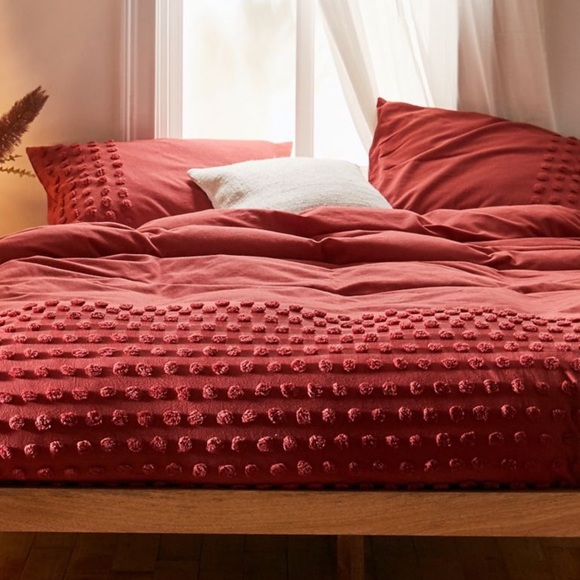 Tufted Dot Duvet Cover Twin XL New - Picture 1 of 8